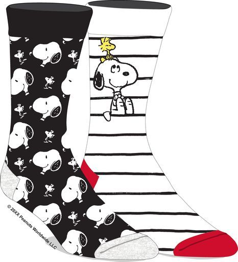chez-rhox-geek-stop-socks-peanuts-snoopy-and-woodstock-2-pairs-crew-vhs-box.jpg