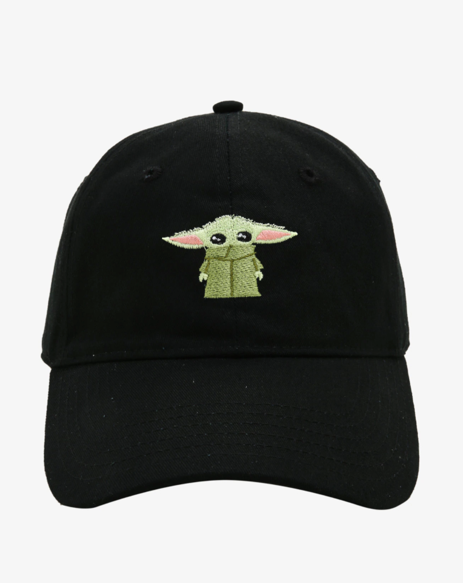 chez-rhox-geek-stop-hat-baseball-cap-star-wars-the-mandalorian-the-child-baby-yoda-chibi-black-2.png