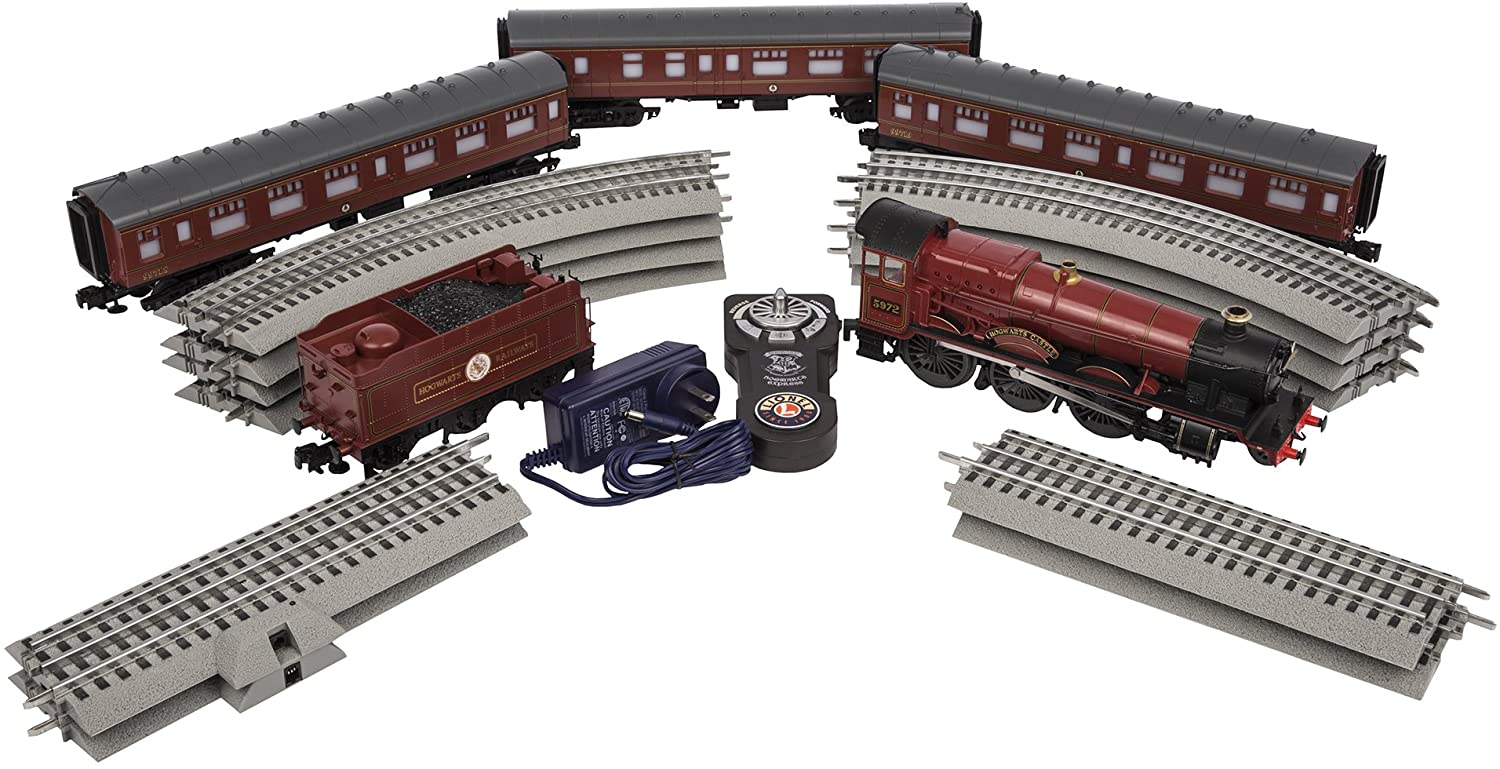 chez-rhox-geek-stop-collectible-hogwarts-express-complete-ready-to-use-o-gauge-train-set-2.jpg