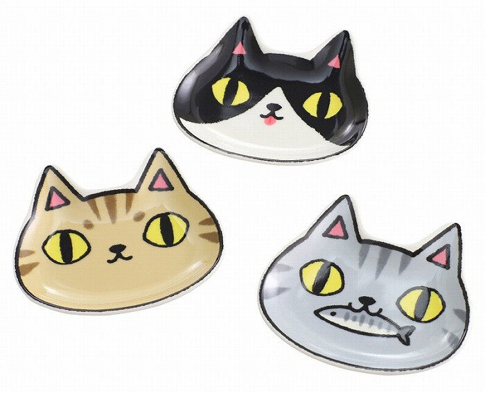 chez-rhox-geek-stop-plate-cat-shaped-ceramic-white-black-grey-brown.jpg