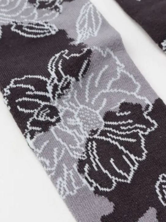 chez-rhox-geek-stop-socks-tabi-peony-grey-and-blue-25-28cm-2.JPG