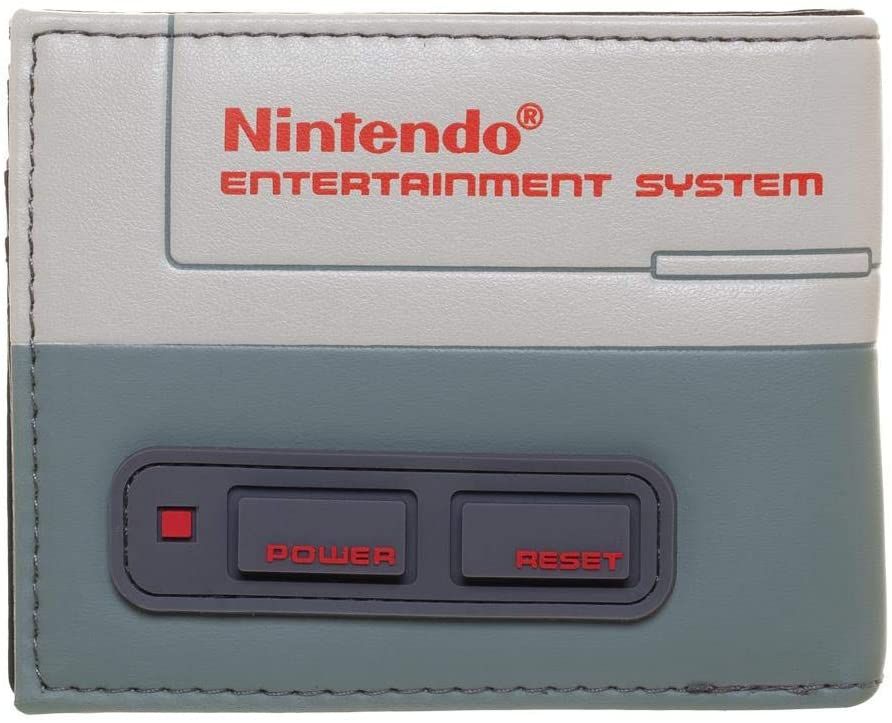 chez-rhox-geek-stop-wallet-nintendo-entertainement-system-nes-console-rubber-buttons-gray-bi-fold-fake-leather-1.jpg