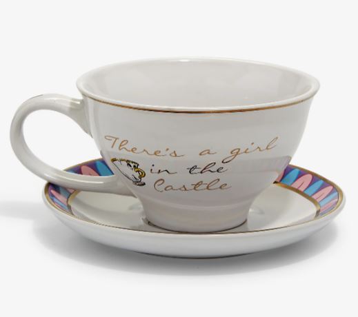 chez-rhox-geek-stop-mug-disney-princess-tea-cup-and-saucer-set-theres-a-girl-in-the-castle.JPG