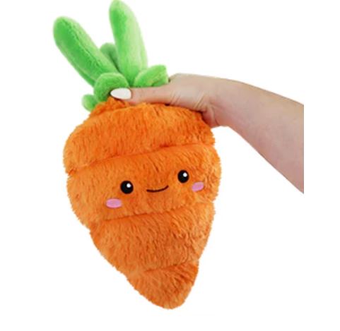 chez-rhox-geek-stop-plush-squishable-mini-comfort-food-carrot.JPG