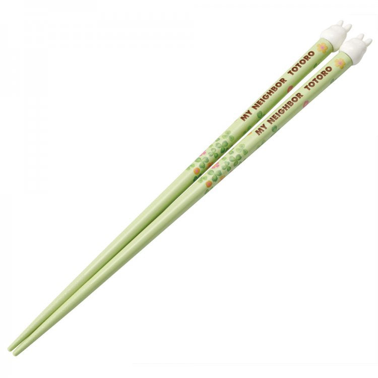 chez-rhox-geek-stop-chopsticks-studio-ghibli-my-neighbour-totoro-chibi-totoro-3d-with-clovers-and-pink-flowers-21cm-2.jpg