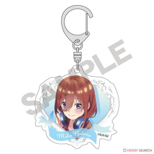 chez-rhox-geek-stop-keychain-the-quintessential-quintuplets-miku-nakano-heart-frame-key-ring-.jpg