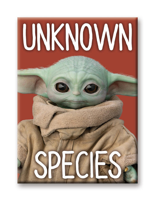 chez-rhox-geek-stop-magnet-star-wars-the-mandalorian-grogu-baby-yoda-the-child-unknown-species-red.jpg