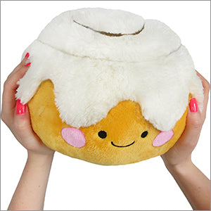 chez-rhox-geek-stop-plush-squishable-comfort-food-mini-cinnamon-bun-7-inches.jpg